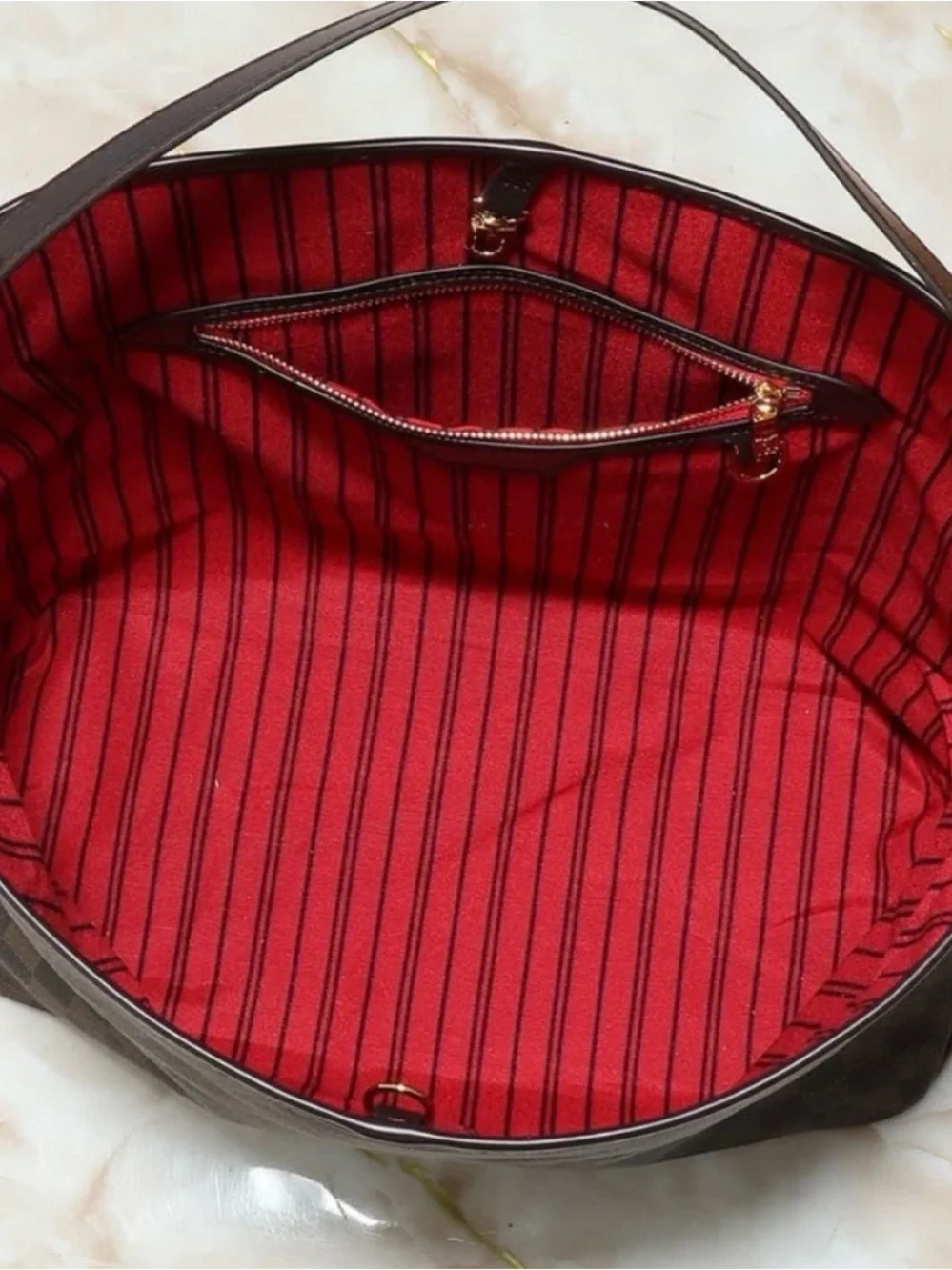 Louis Vuitton Brown Damier Shoulder Bag with Red Lining